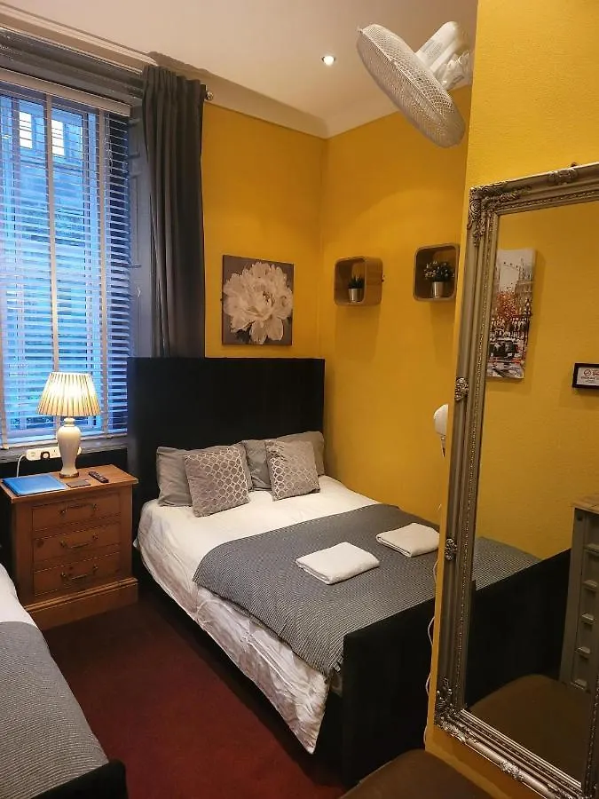 The Residence - No 8 Edimburgo Pensión